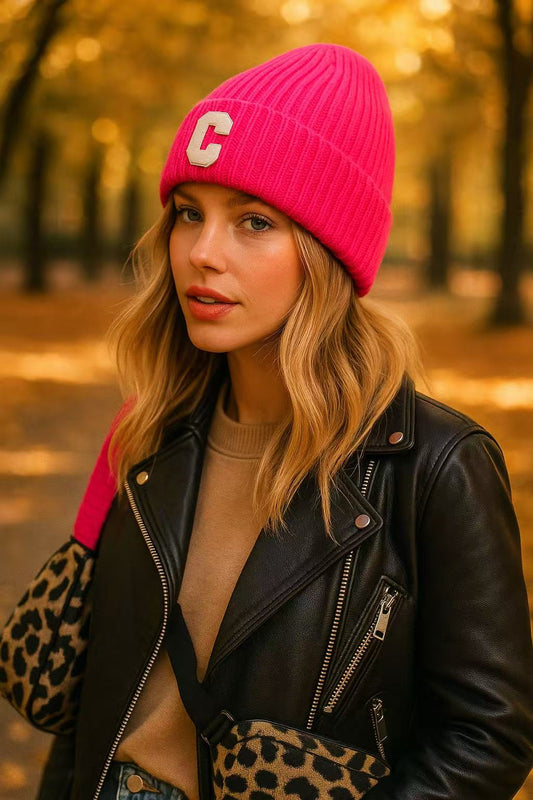 Strickmütze mit "C" Patch